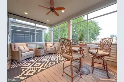 23448 Epperson Square, Brambleton, VA 20148 - Photo 20