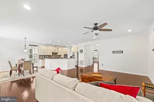 43245 Barnstead Dr, Ashburn, VA 20148 - Photo 18