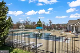 43245 Barnstead Dr, Ashburn, VA 20148 - Photo 2