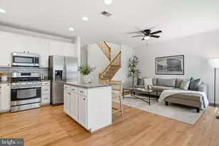 43451 Laidlow St, Chantilly, VA 20152 - Photo 12