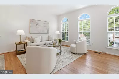 43451 Laidlow Street, Chantilly, VA 20152 - Photo 4