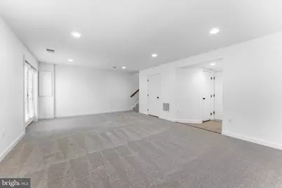 25263 Beach Place, Chantilly, VA 20152 - Photo 32