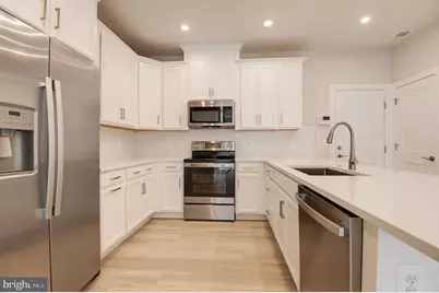 43798 Middleway Terrace, Ashburn, VA 20147 - Photo 10