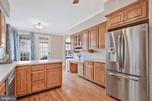 10 Memorial Dr NW, Leesburg, VA 20176 - Photo 10