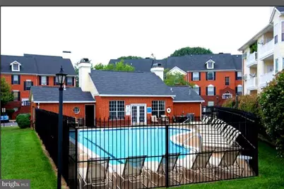 666 Gateway Drive SE #501, Leesburg, VA 20175 - Photo 2