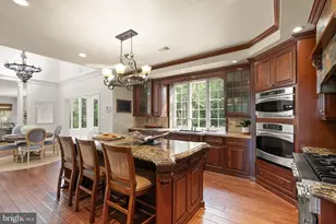 19879 Mellon Cir, Ashburn, VA 20147 - Photo 14