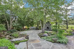 19879 Mellon Cir, Ashburn, VA 20147 - Photo 92