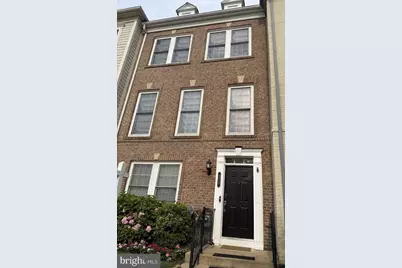 175 Great Laurel Square SE, Leesburg, VA 20175 - Photo 2