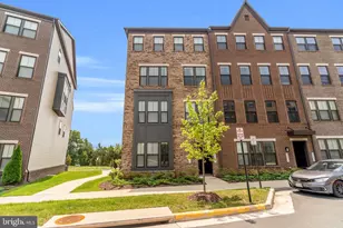 43457 Stonewood Crossing Ter, Ashburn, VA 20148 - Photo 2