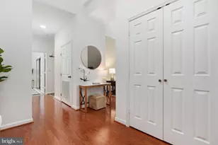 19370 Magnolia Grove Square, Leesburg, VA 20176 - Photo 2