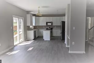 411 Hanrahan Ct SE, Leesburg, VA 20175 - Photo 12