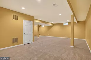 42538 Neighborly Ln, Chantilly, VA 20152 - Photo 48