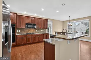 42538 Neighborly Ln, Chantilly, VA 20152 - Photo 14