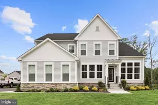 24696 Crested Butte Ct, Aldie, VA 20105 - Photo 2