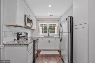 1127 Huntmaster Terrace NE, Leesburg, VA 20176 - Photo 14