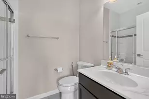 43002 Rosemount Woods Terrace, Ashburn, VA 20148 - Photo 8