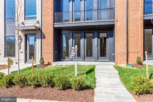 23189 Hampton Oak, Ashburn, VA 20148 - Photo 2