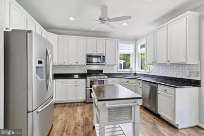 26025 Rachel Hill Drive, Chantilly, VA 20152 - Photo 12
