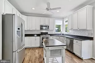 26025 Rachel Hill Dr, Chantilly, VA 20152 - Photo 12