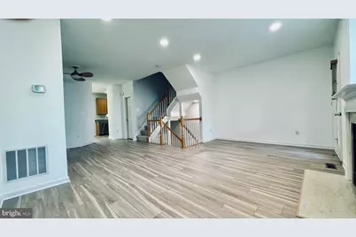21779 Kings Crossing Terrace, Ashburn, VA 20147 - Photo 10