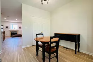 21779 Kings Crossing Terrace, Ashburn, VA 20147 - Photo 18