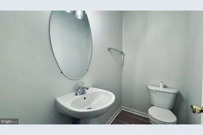 21779 Kings Crossing Terrace, Ashburn, VA 20147 - Photo 22