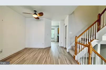 21779 Kings Crossing Terrace, Ashburn, VA 20147 - Photo 14