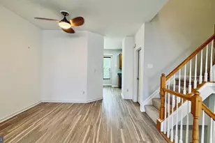 21779 Kings Crossing Terrace, Ashburn, VA 20147 - Photo 14