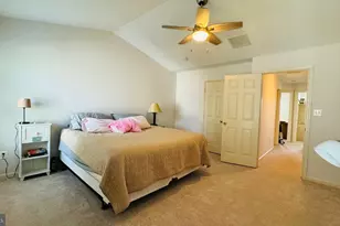21779 Kings Crossing Terrace, Ashburn, VA 20147 - Photo 28