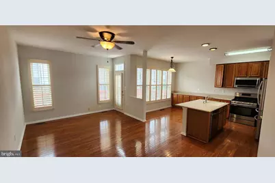 20622 Glenmere Square, Sterling, VA 20165 - Photo 6