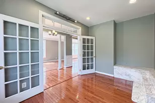 22827 Oakgrove Rd, Sterling, VA 20166 - Photo 6
