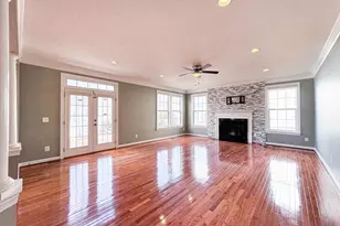 22827 Oakgrove Rd, Sterling, VA 20166 - Photo 40