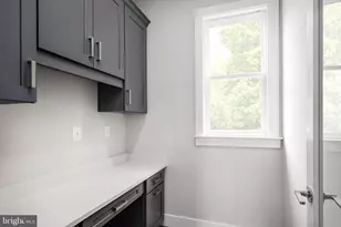 42735 Cannon Chapel Dr, Leesburg, VA 20176 - Photo 8