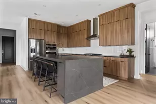 43446 Croson Ln, Ashburn, VA 20148 - Photo 10