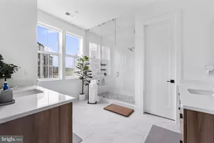 43446 Croson Ln, Ashburn, VA 20148 - Photo 24