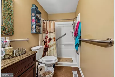 17355 Legacy Terrace, Round Hill, VA 20141 - Photo 18