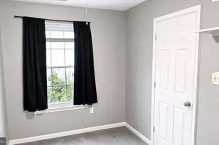 22963 Whitehall Terrace, Sterling, VA 20166 - Photo 14