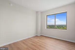 19355 Cypress Ridge Terrace, Leesburg, VA 20176 - Photo 22
