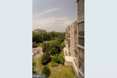 19355 Cypress Ridge Terrace #905, Leesburg, VA 20176 - Photo 22