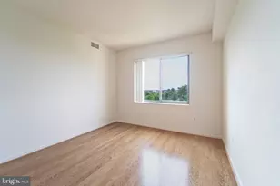 19355 Cypress Ridge Terrace, Leesburg, VA 20176 - Photo 30