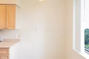 19355 Cypress Ridge Terrace, Leesburg, VA 20176 - Photo 18