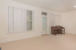 836 Revelstore Square NE, Leesburg, VA 20176 - Photo 10