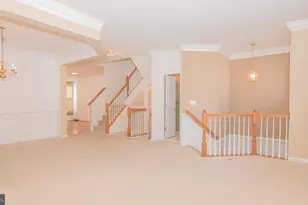 836 Revelstore Square NE, Leesburg, VA 20176 - Photo 4