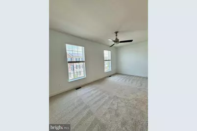 22885 Eileen Square, Sterling, VA 20166 - Photo 6
