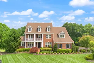 23044 Creighton Farms Dr, Leesburg, VA 20175 - Photo 2