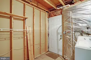 2002 Jonathan Dr, Sterling, VA 20164 - Photo 42