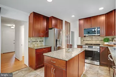 2002 Jonathan Drive, Sterling, VA 20164 - Photo 20