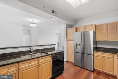 19355 Cypress Ridge Terrace #408, Leesburg, VA 20176 - Photo 14