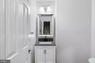 508 Legrace Terrace NE, Leesburg, VA 20176 - Photo 16