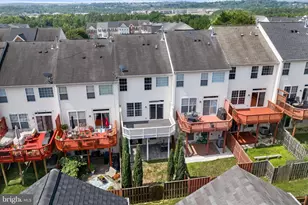508 Legrace Terrace NE, Leesburg, VA 20176 - Photo 36